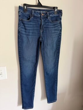 American Eagle Outfitters Skinny Jeans in Dark Blue Wash